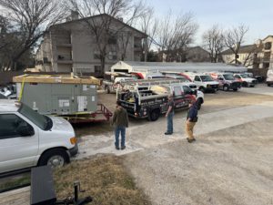 technician installing an ac